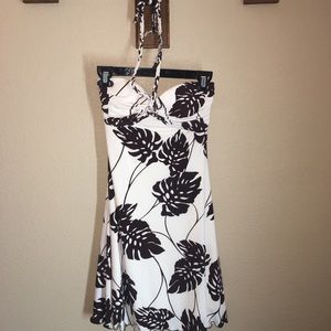 👗NEW Strapless Cream/Brown Dress, Jr 5/6